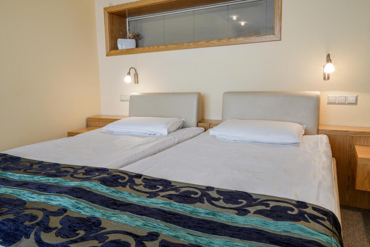Kaliakra Beach Hotel - Ultra All Inclusive Albena Esterno foto