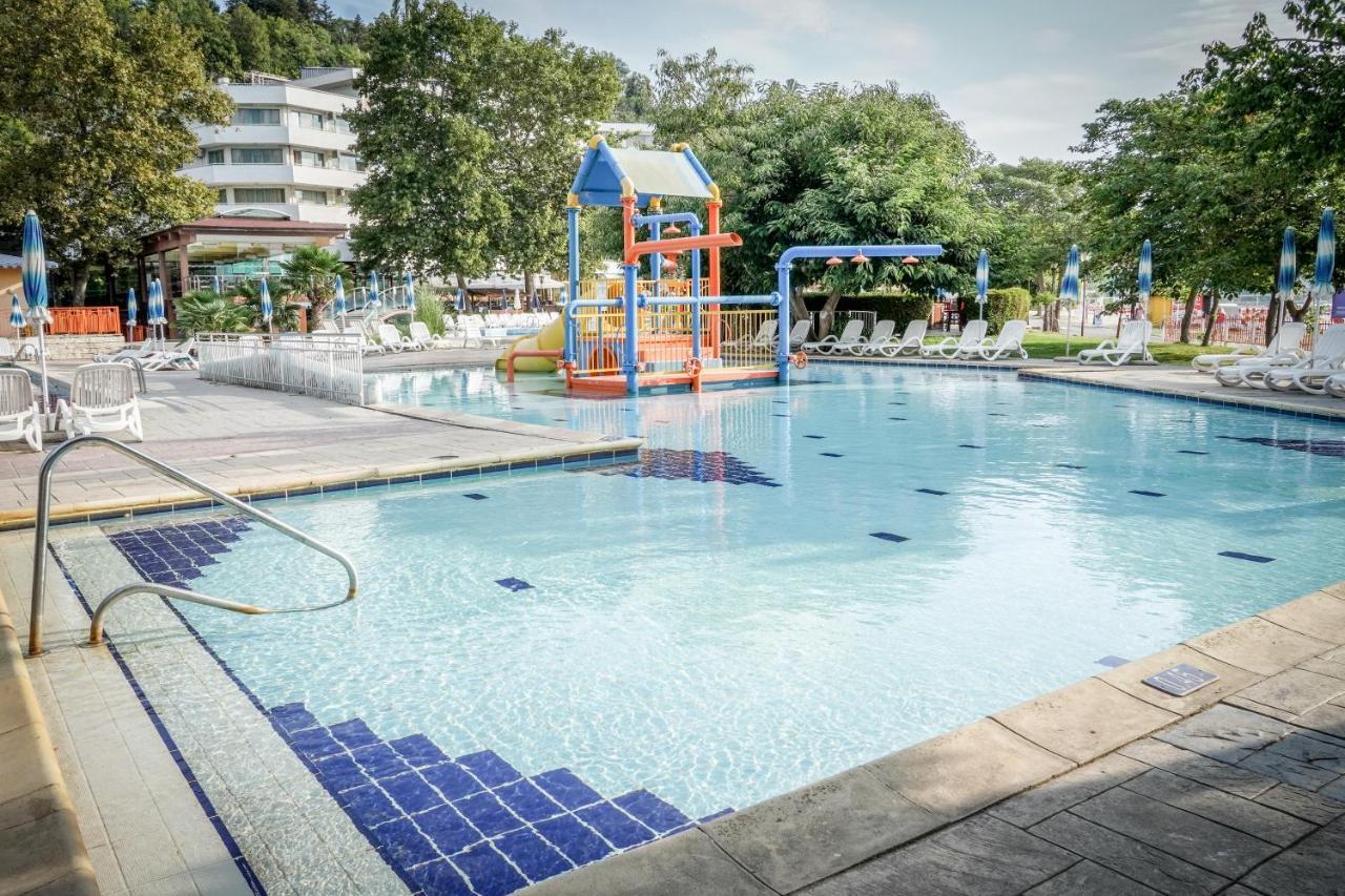 Kaliakra Beach Hotel - Ultra All Inclusive Albena Esterno foto